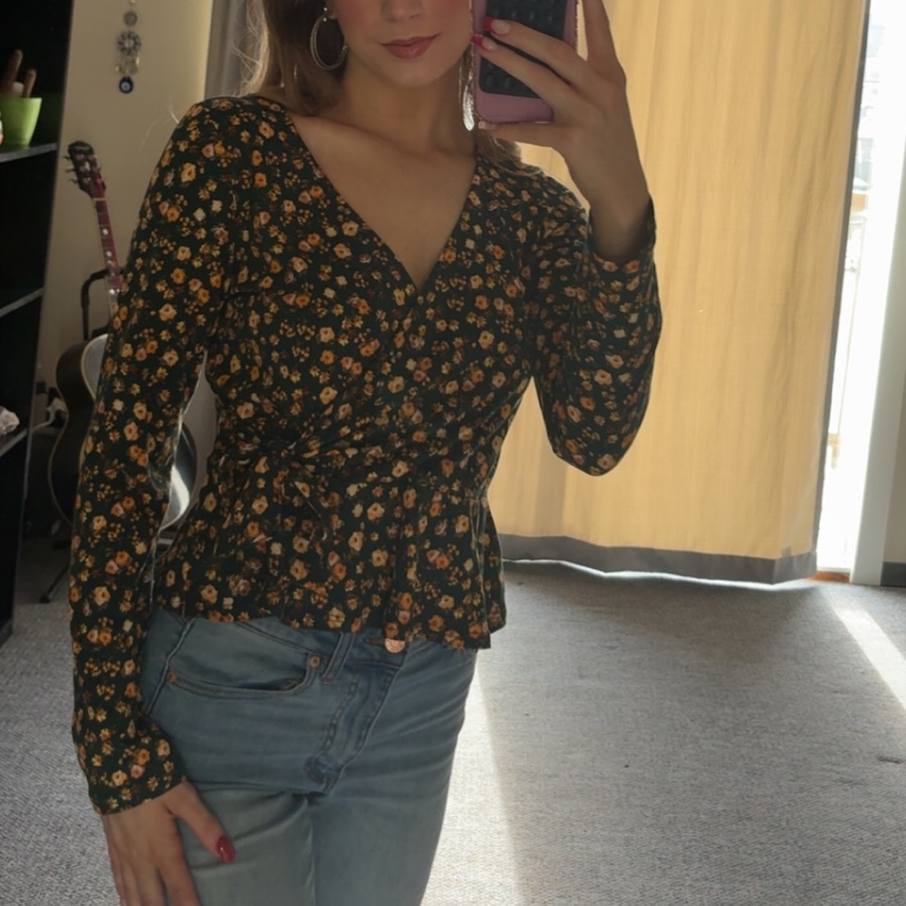 Rebel Sugar Green and Yellow Puff Sleeve Wrap Blouse